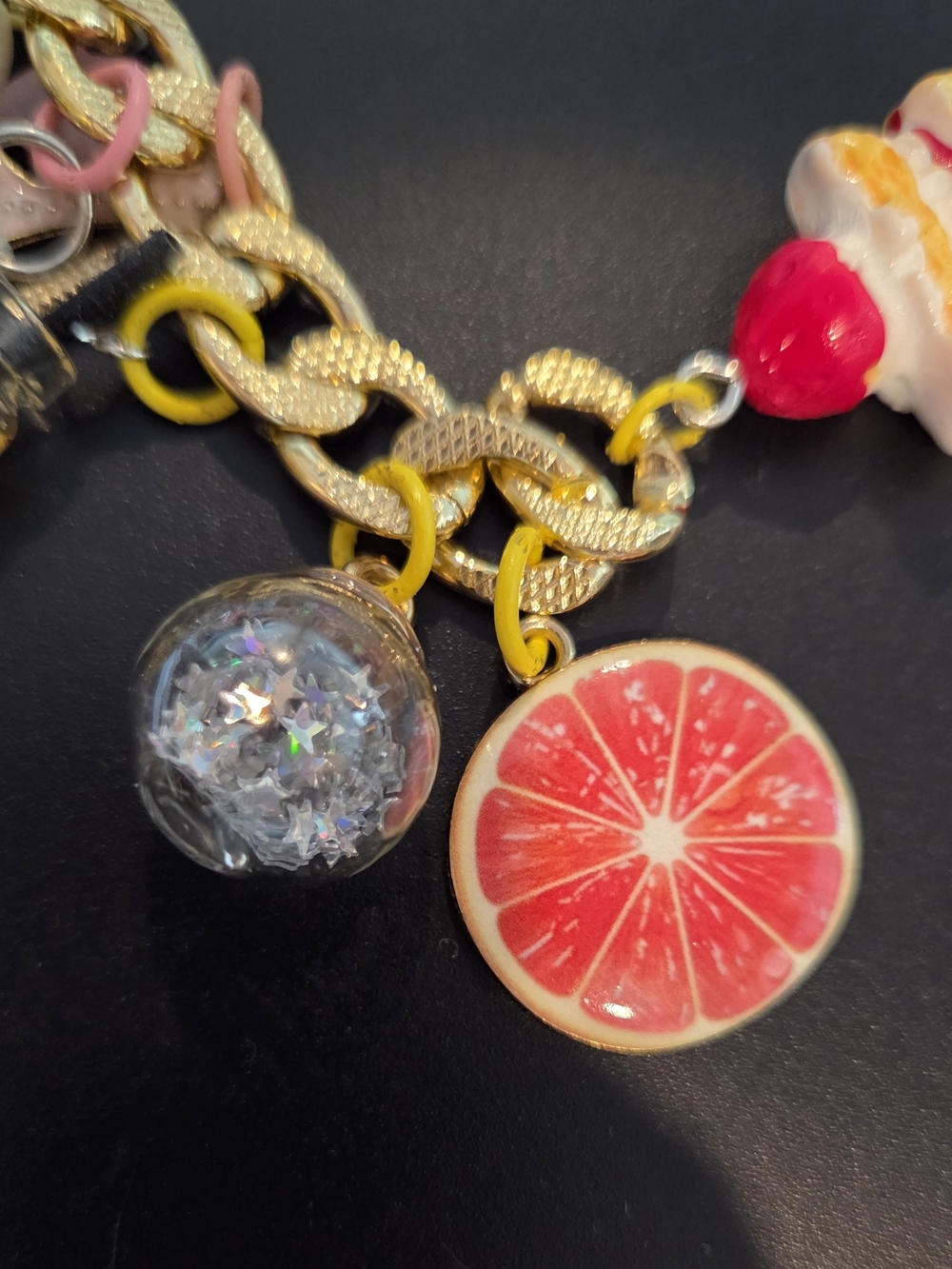 Butterfly keychain charm featuring yellow beaded stretch bracelet! - Picture 5 of 14
